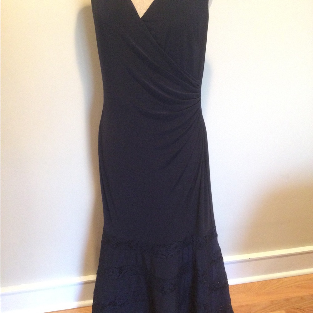 Ralph Lauren Navy Lace-Panel Jersey Gown Size 12 - Picture 9 of 13